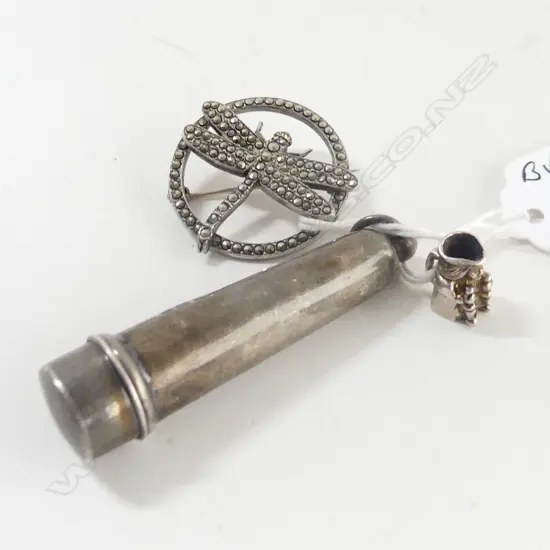 3 SILVER ITEMS: DRAGONFLY BROOCH 1 stone missing + toby charm + cigarette holder case 