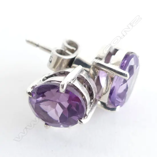 AMETHYST DOUBLE CROWN & 925 SILVER STUD EARRINGS