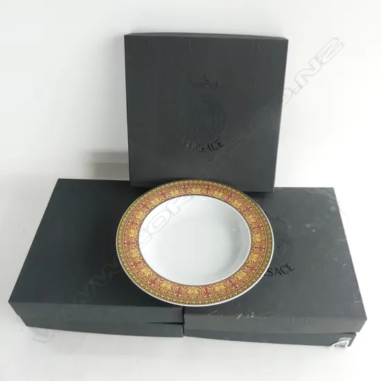 5 BOXED ROSENTHAL VERSACE ‘MEDUSA’ LUNCHEON PLATES, DIA.225mm
