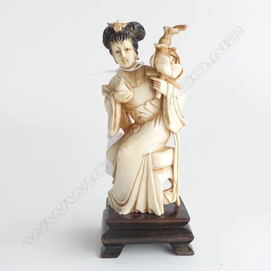 OLD CHINESE CARVED IVORY WOMAN W FLOWERS ON STAND H.155mm