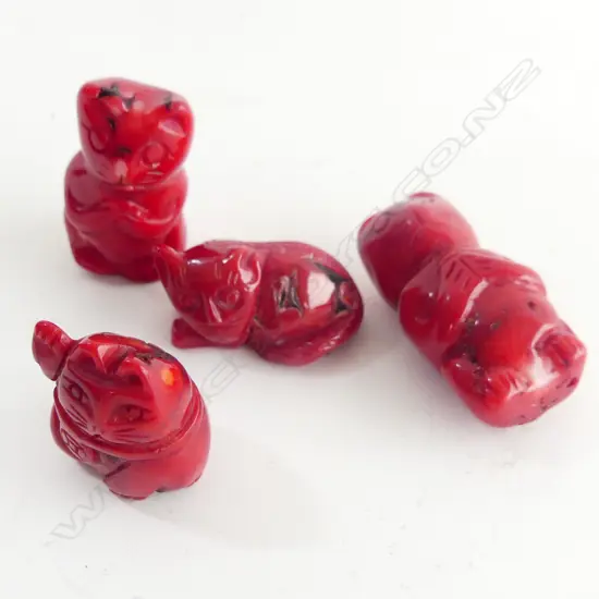 BAG LOT 4PCS RED CORAL CARVED AS CATS LARGEST 40MM