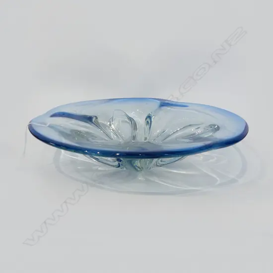 LARGE RETRO BLUE GLASS BOWL DIA320MM