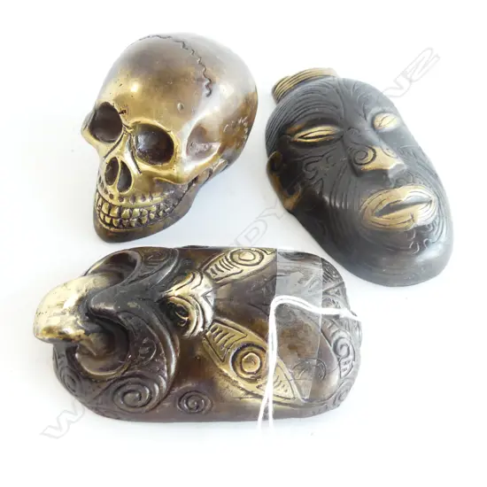 2 BRONZE MAORI WALL MASKS H.115mm + SKULL