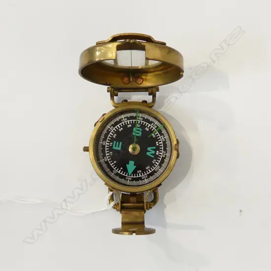 BRASS COMPASS 'ROSS LONDON' 55mm dia