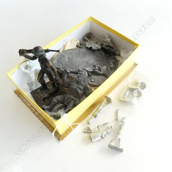 CHOCLATE BOX OF LEAD SOLDIERS COWBOYS