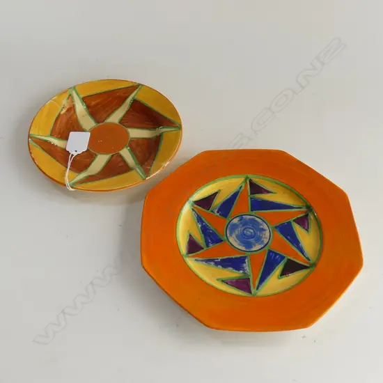 2 CLARICE CLIFF BIZARRE SIDE PLATES w. ORANGE / YELLOW SUN DESIGN 220/180mm dia hairlines & repair