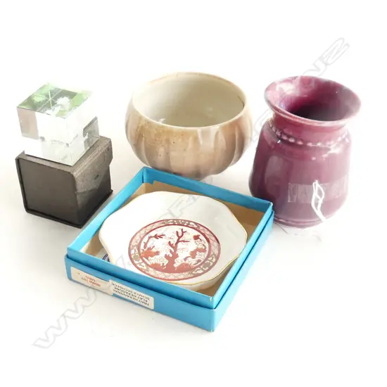 4 PCES; SML CROWN LYNN RED VASE #133 H.95mm, MUCHELNEY POTTERY BOWL, GLASS DOLPHIN CUBE, COALPORT INDIA TREE PIN DISH