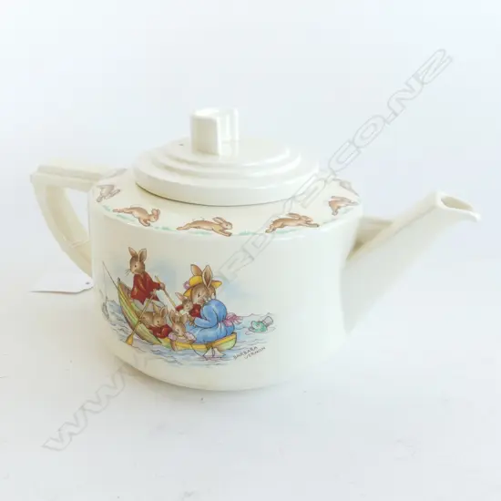 ROYAL DOULTON BUNNIKINS DECO SHAPED TEAPOT H120MM
