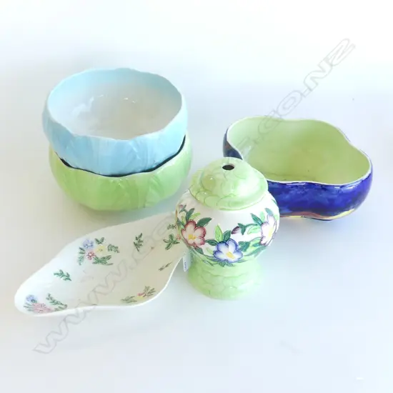 5 PCES MALING; PR SALAD BOWLS (1 AF w. HAIRLINES) 220mm dia, 'STORM' DISH W.240mm + LAMP BASE + WHITE & FLORAL DISH