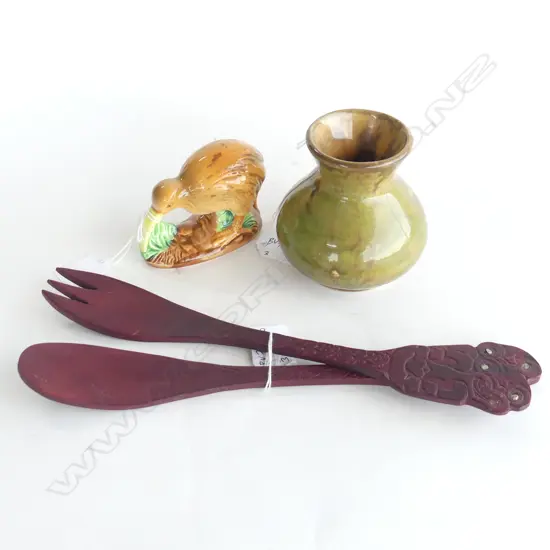 NZ ITEMS; CARVED WOODEN MAORI FOLK ART SALAD SERVERS, JAPANESE CERAMIC KIWI H75MM, CROWN LYNN TRICKLE GLAZE VASE H100MM