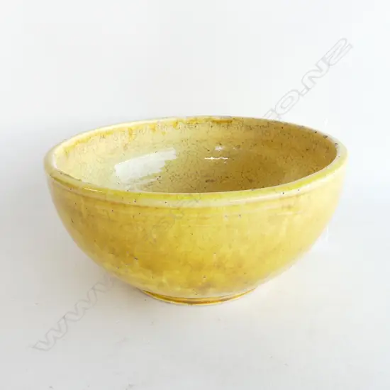 A Jova Rancich pottery bowl,