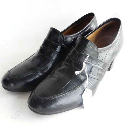 PR MINNIE COOPER WOMAN'S BLACK LEATHER SHOES size 39 1/2