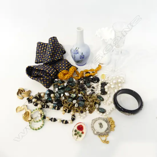 ASST. COSTUME JEWELLERY, TIE, 3 VASES ETC
