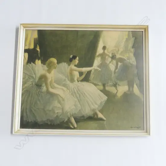 RETRO FRAMED BALLET PRINT BY LAURA KNIGHT  515 X 435MM