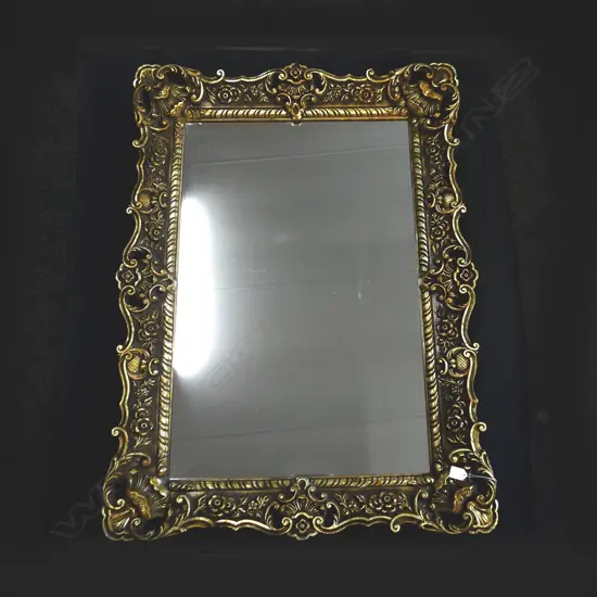 LG HEAVY GILT FRAMED WALL MIRROR  1120 X 830MM