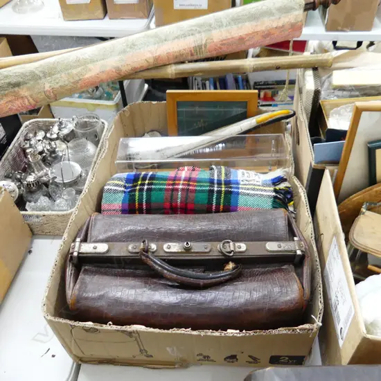 BOX LOT DOCTORS BAG, KAIAPOI CLAN BLANKET, TRAIN TRACK MODEL, KAURI FRAME, PIPE AF