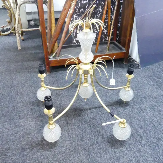 RETRO 5 LIGHT PRESSED GLASS & GOLD METAL HOLLYWOOD REGENCY STYLE CHANDELIER H.450 / 500mm dia