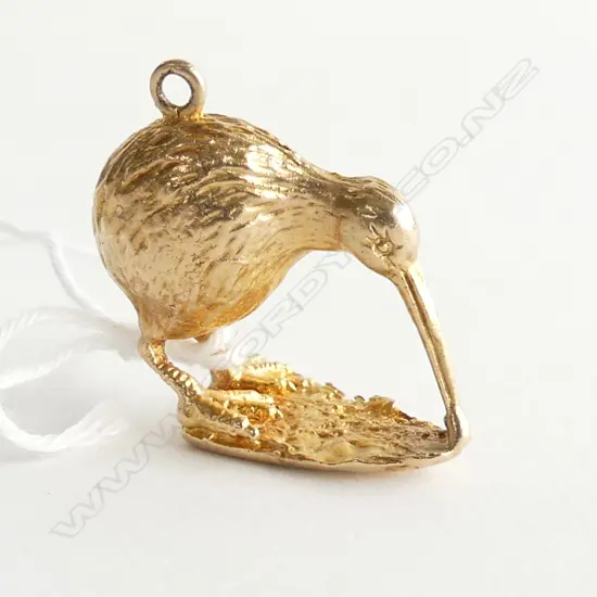 9ct SOLID CAST GOLD KIWI CHARM / PENDANT 11.4gm