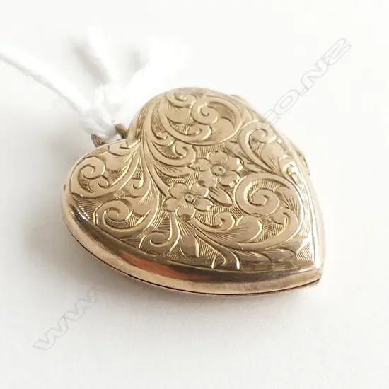 9CT GOLD LOCKET PENDANT 1909 2.15gm
