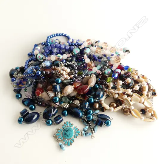 BAG ASST BEAD COSTUME JEWELLERY 