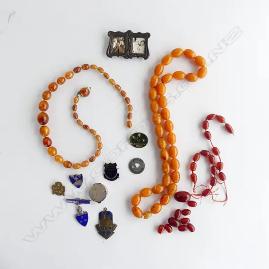 1 OLD BEADED AMBER NECKLACE & (ONE OTHER PLASTIC ?) L.670mm & 520mm + LOOSE BEADS & SCHOOL BADGES ETC
