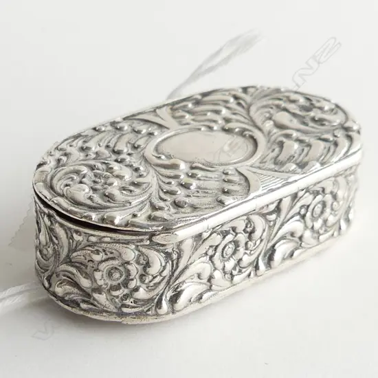 900 SILVER PILL BOX 28x50mm 19.7 GRAMS 