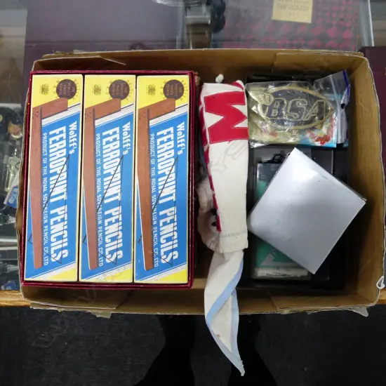 BOX LOT HARBOUR MASTER PENNANT BAKERLITE CORONATION BOX  BSA BELT BUCKLE BOXES PENCILS ETC