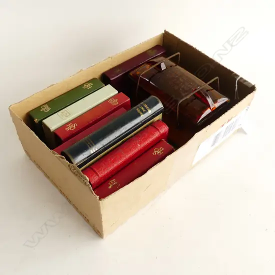 7 POST OFFICE MONEY BOXES  1 CHILD MONEY BOX & VICT  GLASS BANDAGE JAR L140MM