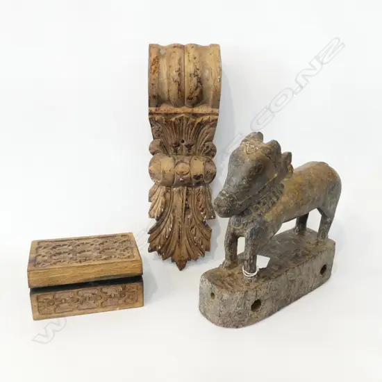 3 CARVED WOODEN PCES; LIDDED BOX, CORBELL & ARCHAIC STYLE COW W.230mm