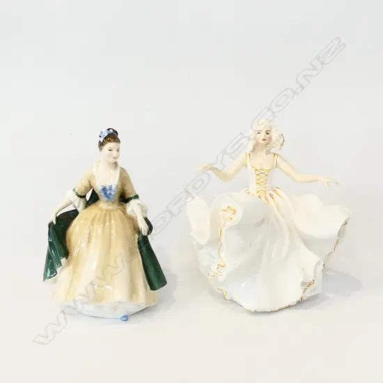 2 ROYAL DOULTON FIGURES SWEET SEVENTEEN AND ELEGANCE H 180 MM