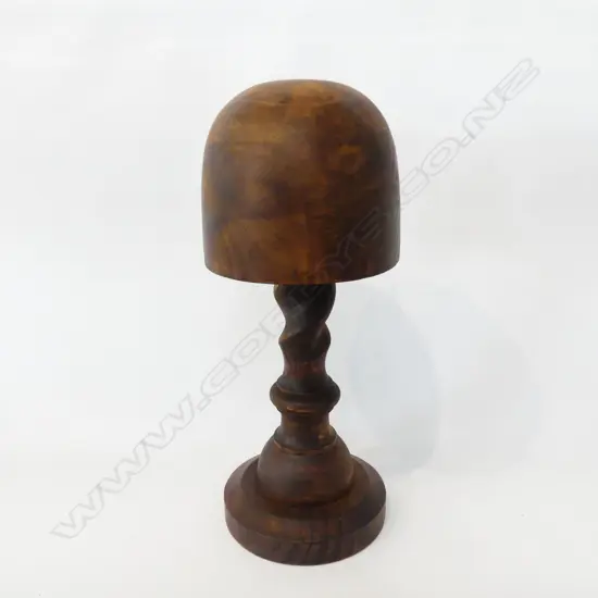 VINTAGE BARLEY TWIST HAT BLOCK H. 400MM