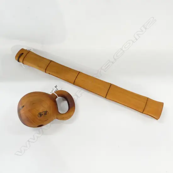 2 WOODEN JAPANESE MUSICAL? ITEMS BELL AND STICK L.430mm ( STICK)
