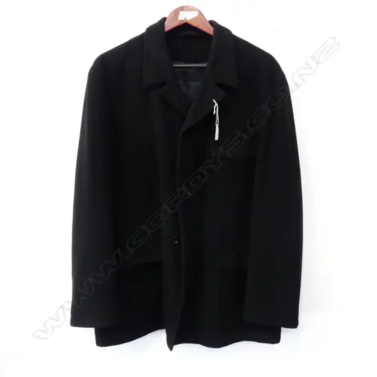 GENTS ESCENA  BLACK  WOOL/ANGORA MIX COAT (SIZE M)