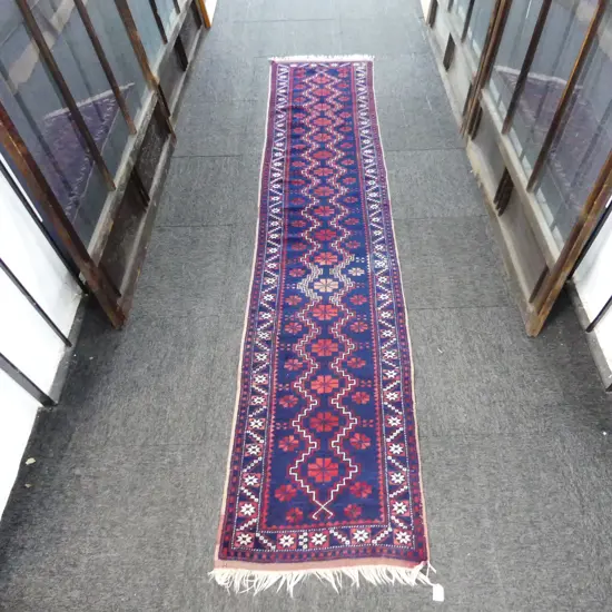 HAND KNOTTED ALL WOOL RUNNER 2800x550mm