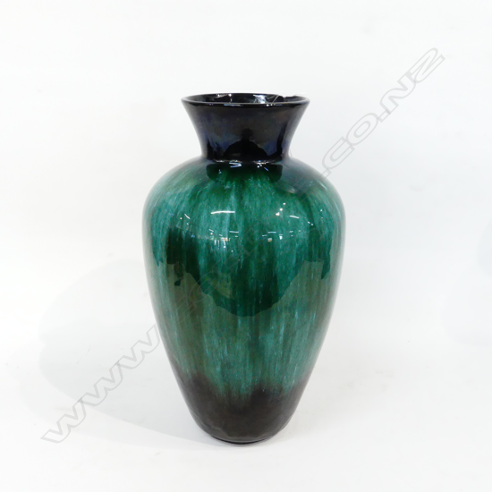 LG BLUE MOUNTAIN VASE H.325mm