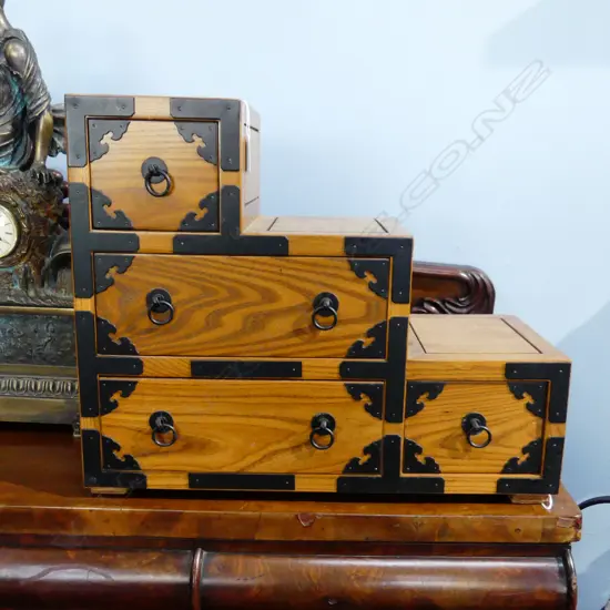 SMALL KEYAKI WOOD KAIDAN TANSU STEP CHEST H413MM W500MM D222MM