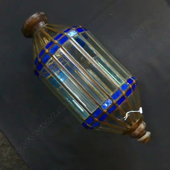 LG VINTAGE LEADLIGHT LIGHT FITTING WITH DECORATIVE BLUE GLASS TRIM H, 700MM