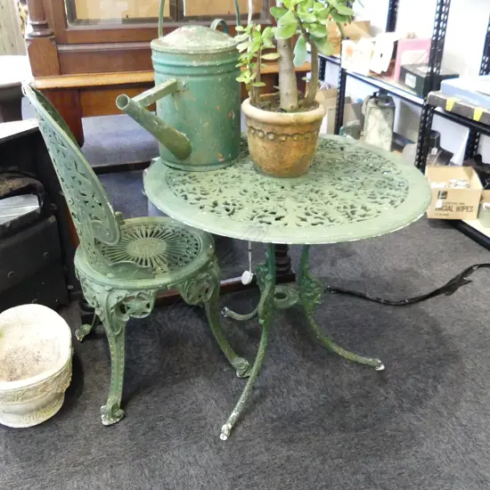 GREEN PAINTED CAST ALUMINIUM  ENDERSLEA CHAIR & TABLE