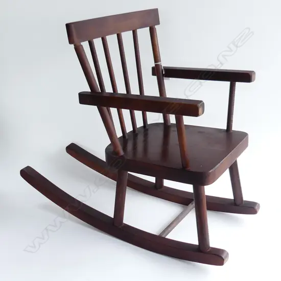 CHILDS WOODEN ROCKING CHAIR L.620mm