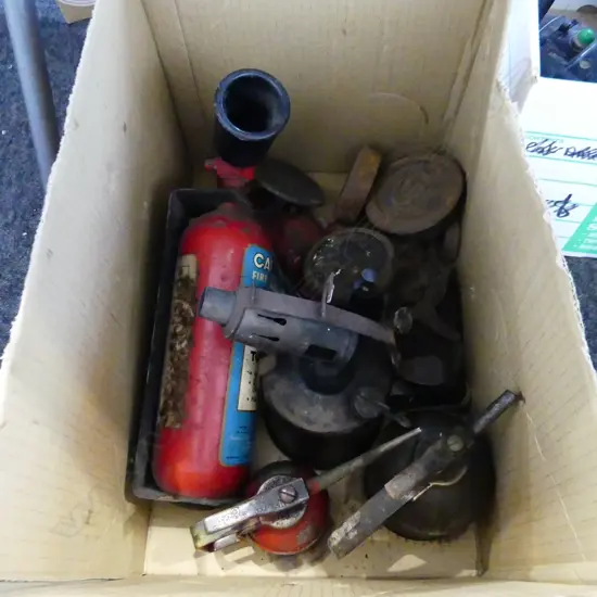 BOX LOT 2 BUNSON BURNERS OILCAN FIRE EXTIGUSHER SCALES & WIEGHTS