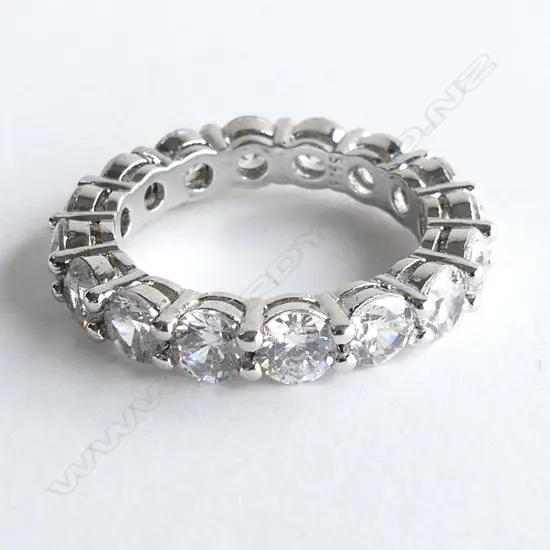SILVER ? & CZ FULL CIRCLE DRESS RING SIZE M
