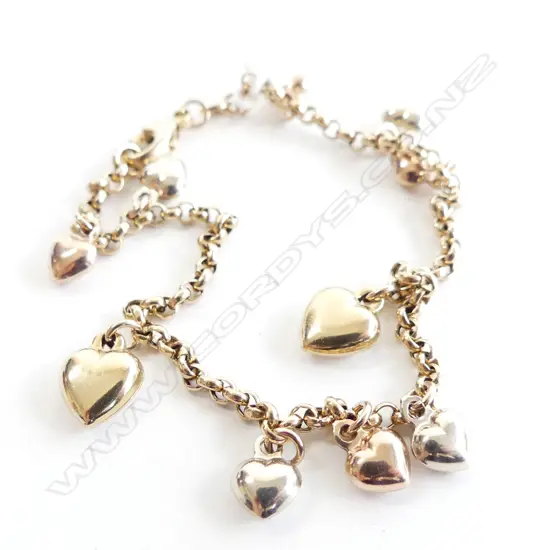 9CT GOLD BRACELET w. WHITE, ROSE & YELLOW GOLD HEART CHARMS L.195mm 5.2 GRAMS