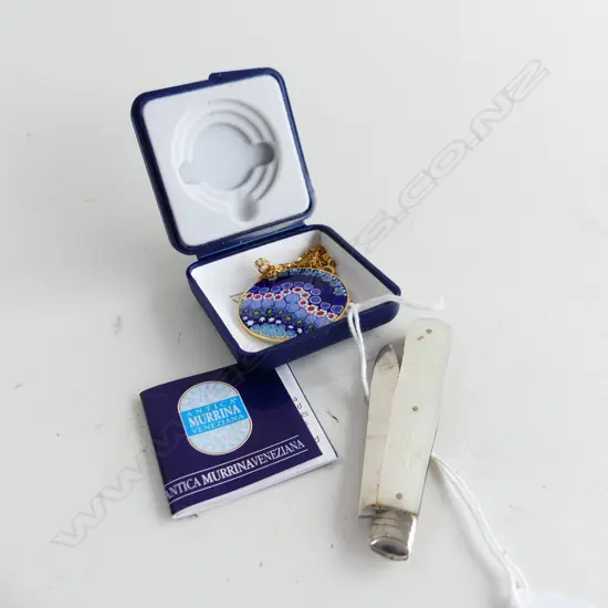 ITALIAN MURANO PENDANT NECKLACE + STG & MoP POCKET KNIFE