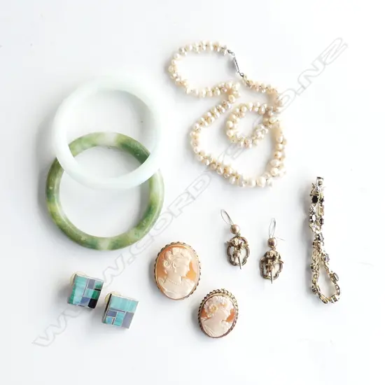 2 CAMEOS 1 14CT, 2 JADE? BANGLES 55mm int. dia, 2 PRS STG EARRINGS, PEARL NECKLACE w. 10CT WG CLASP, COSTUME BRACELET