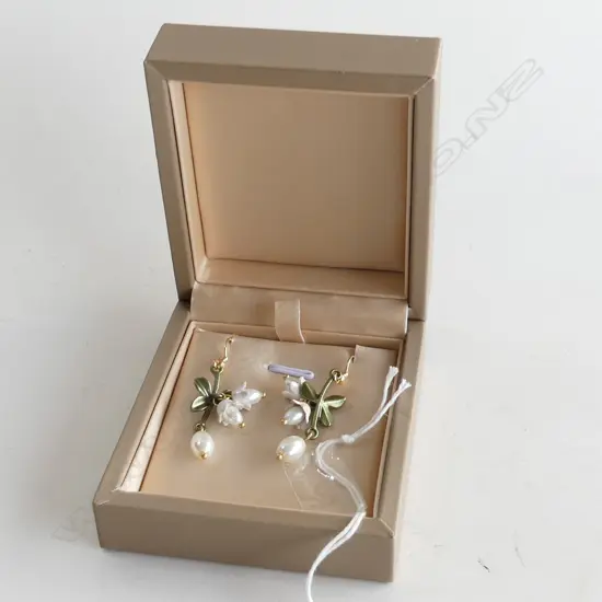 PR ENAMEL & FAUX PEARL DROP EARRINGS - IN BOX