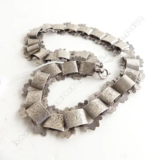 c1900 EUROPEAN SILVER NECKLACE FLAT ENGRAVED...