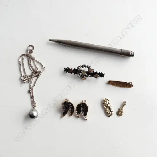 SILVER PROPELLING PENCIL + BROOCH + 9CT BROOCH 1.68gm ETC