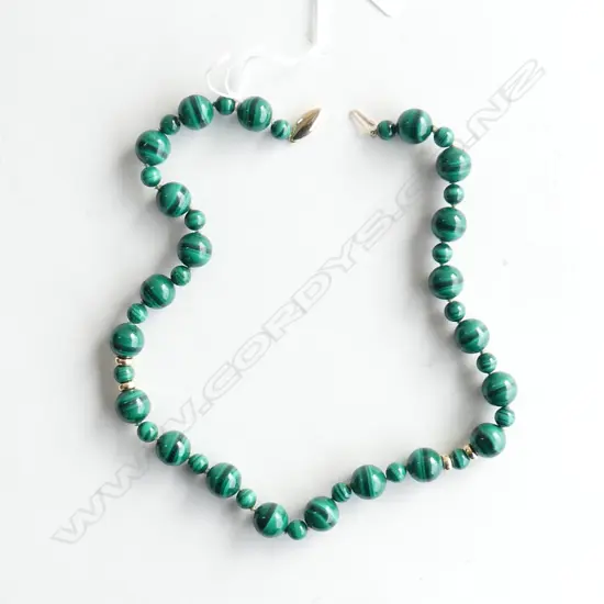 MALACHITE BEAD NECKLACE w. 14CT GOLD CLASP L.480mm