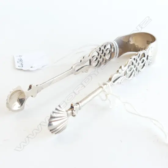 VICTORIAN SILVER SUGAR TONGS L.1897 shell bowl pierced sides 35gm