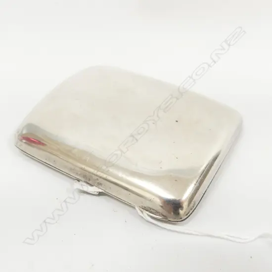 VINTAGE STG SILVER CIGARETTE CASE  82.57GMS